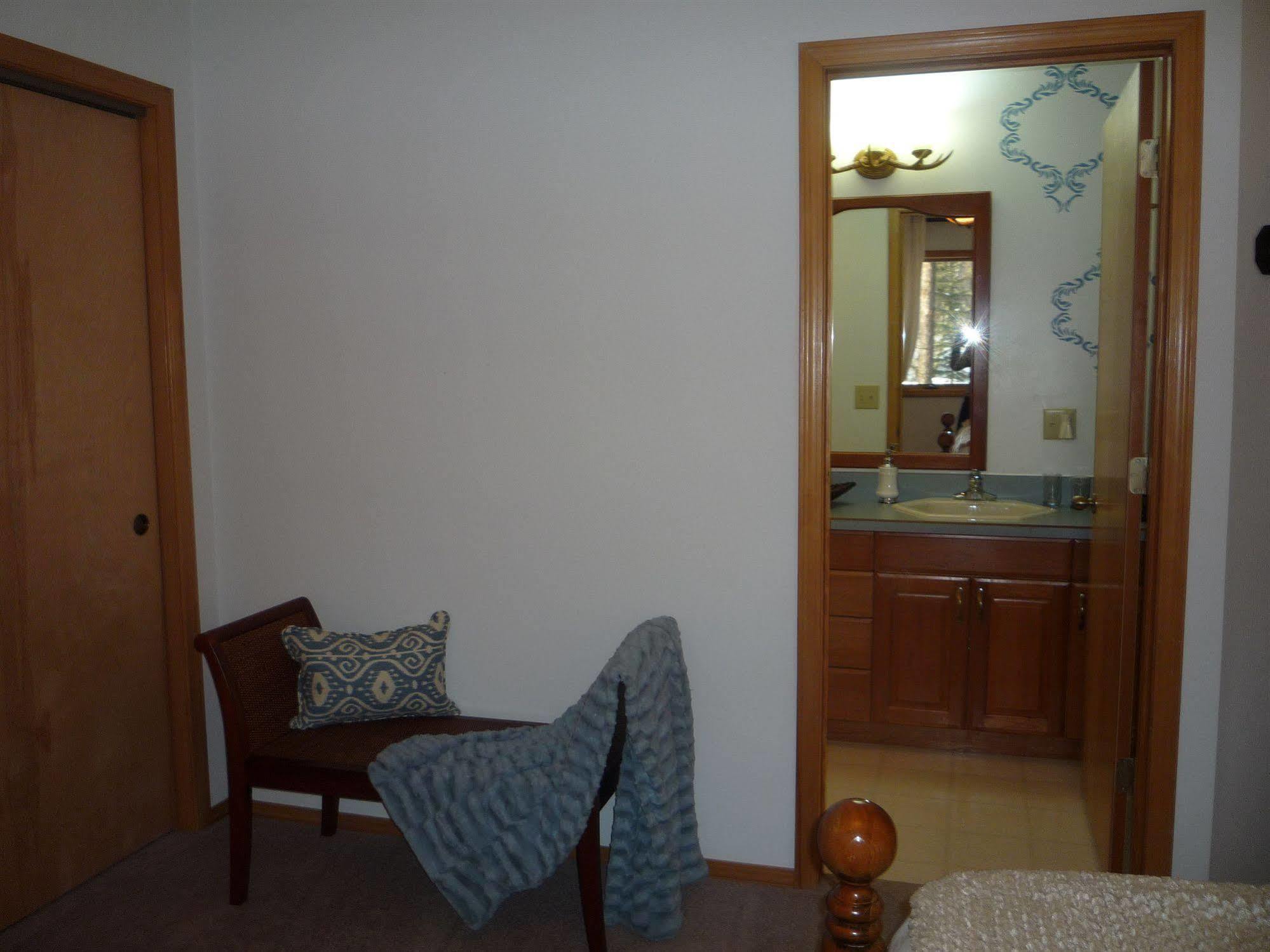 Meadow Lake View Bed And Breakfast Columbia Falls Exteriér fotografie