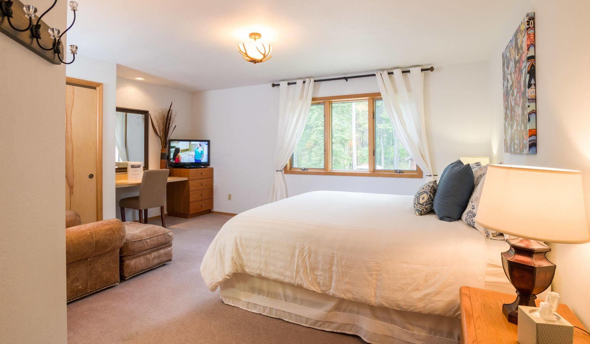 Meadow Lake View Bed And Breakfast Columbia Falls Exteriér fotografie